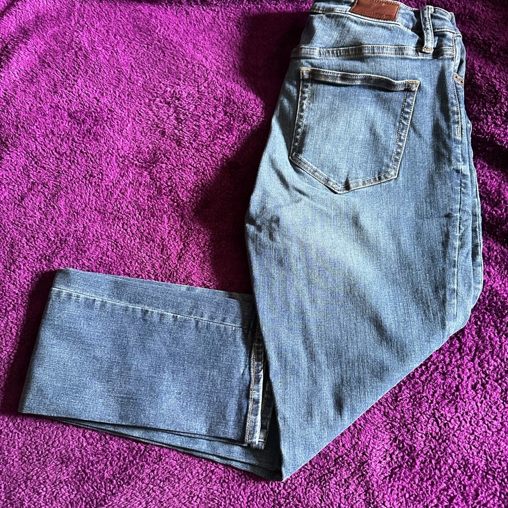 Skinny jean size 8 womans